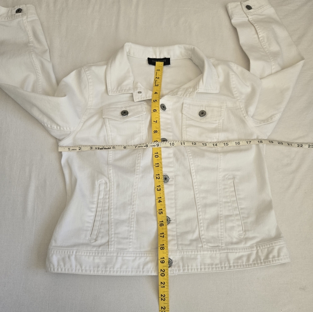 Talbots White Denim Jean Jacket L Petite LP Classic Wardrobe Staple - Picture 9 of 9